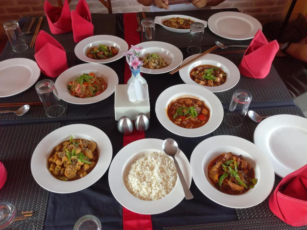 Khwapa Chhen Hotell Bhatgoan Exteriör bild